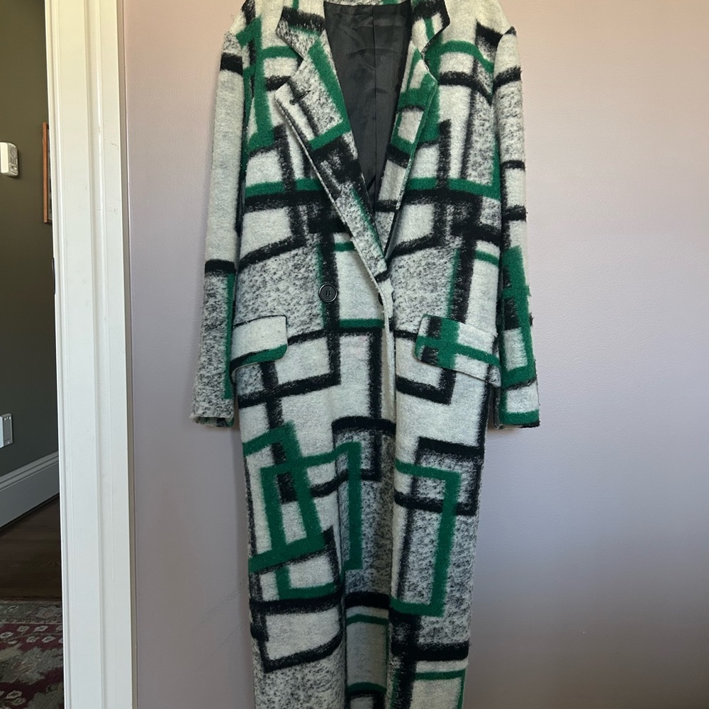 Kurt Lyle Veronique Double-Breasted Coat in Deco